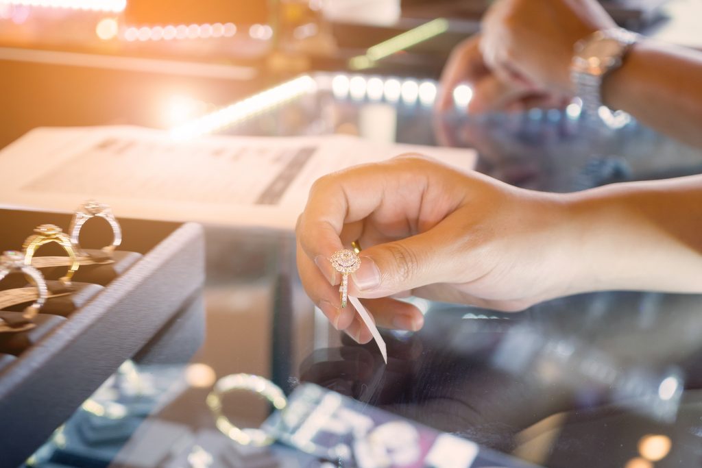 Frequently Asked Questions | Diamond Ring Examination
