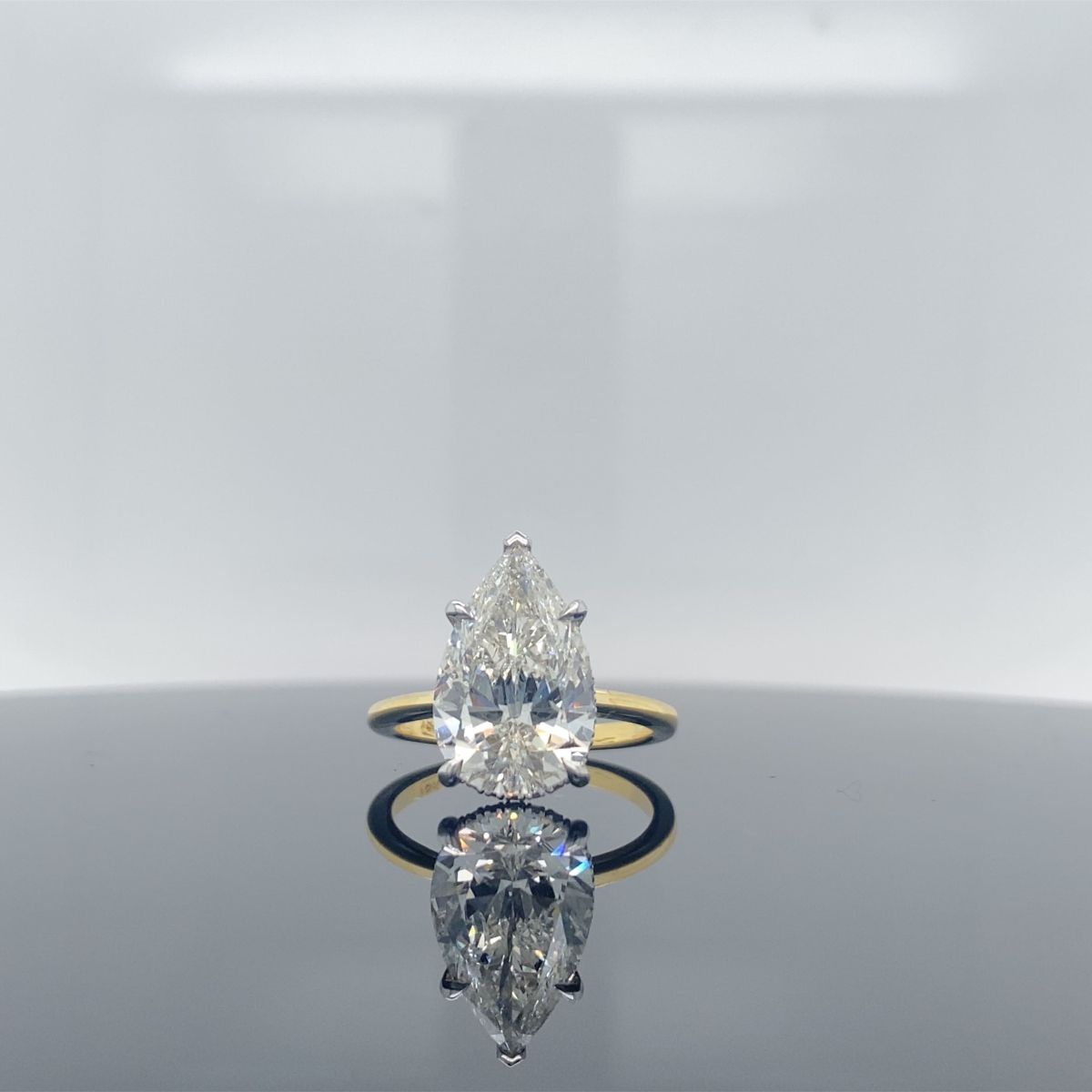 Pear Shape Diamond Ring